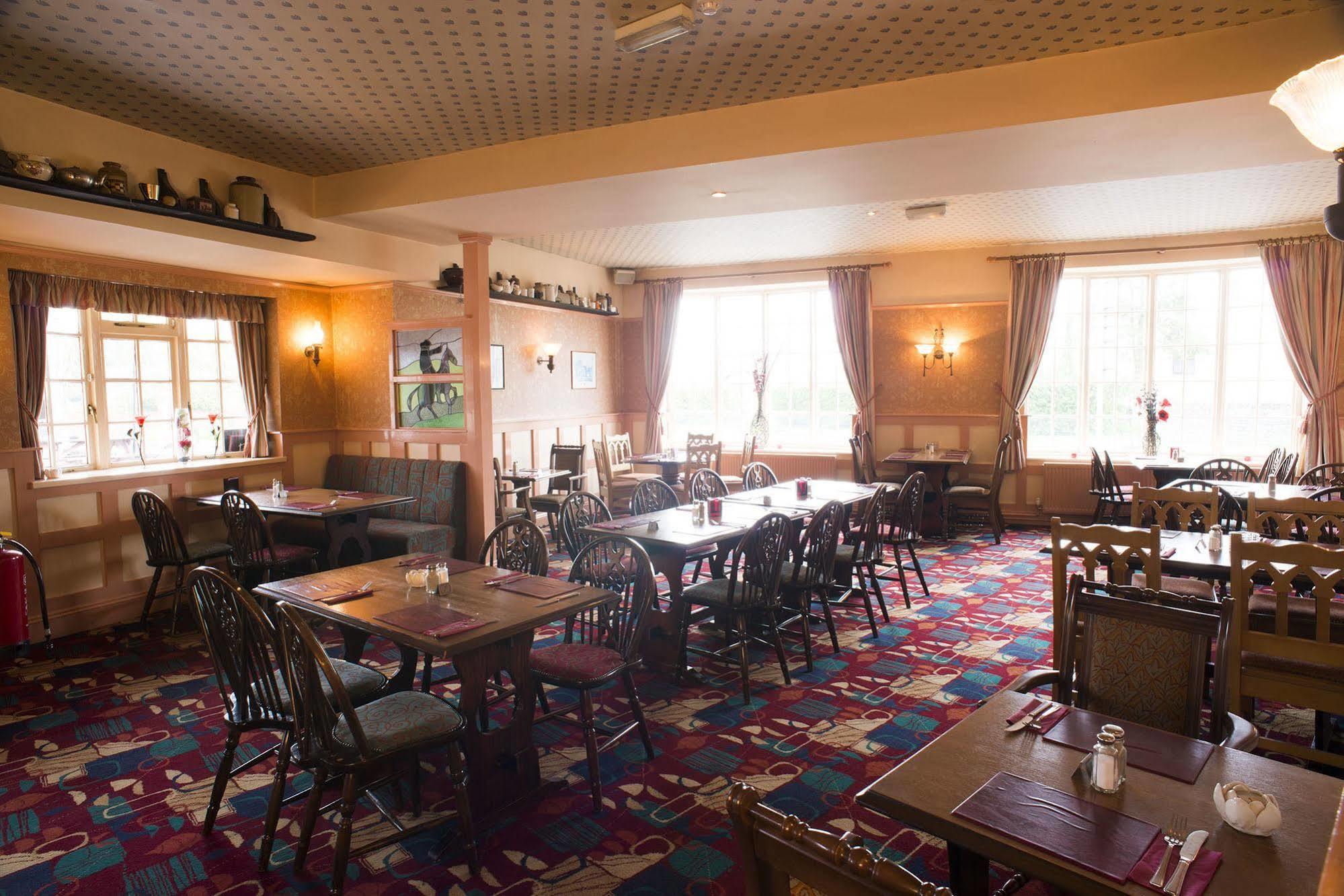 The Highwayman Inn – RelaxInnz Shepton Mallet Exterior foto