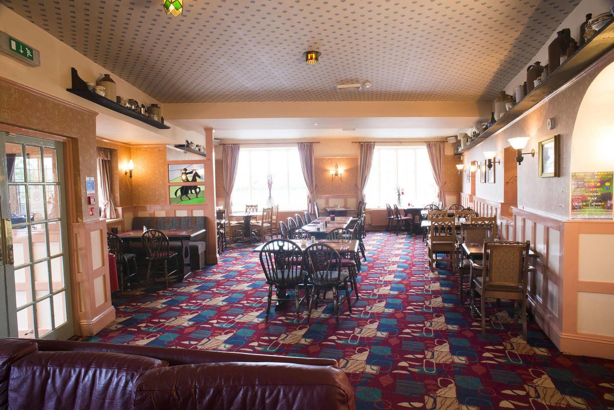 The Highwayman Inn – RelaxInnz Shepton Mallet Exterior foto